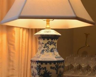 Asian porcelain mounted lighting