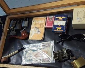 Antique and Vintage Collectibles