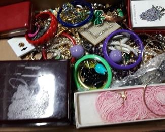 Vintage Costume Jewelry 