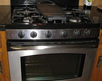 GE Stainless Steel Gas Convection Freestanding Range