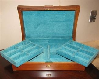 Large Vintage Wood Jewelry Box - Inside