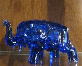 Vintage Cobalt Blue Glass Elephant Candy Dish