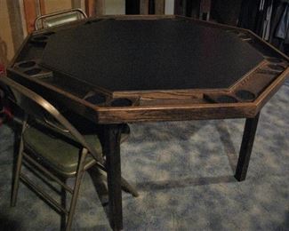 Game Table with 4 Chairs