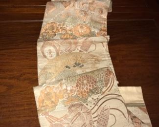 Table scarf made from kimono! Very pretty!