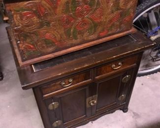 Asian box and small chest