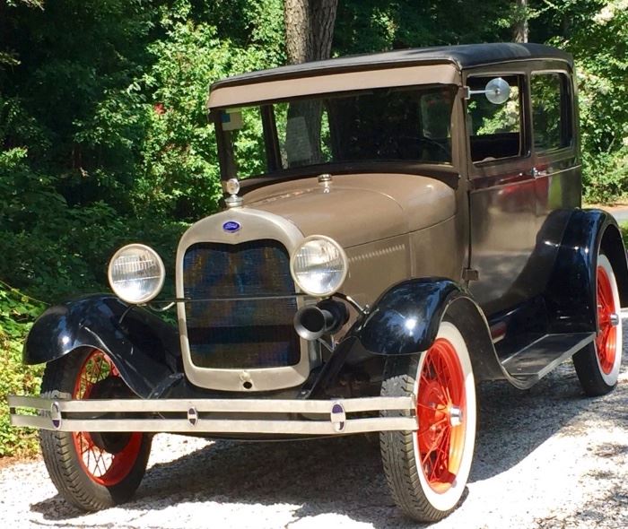 1929 Model T Ford in almost perfect condition.