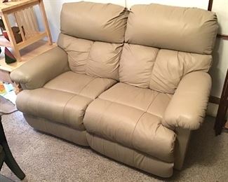 Reclining REAL LEATHER Love Seat