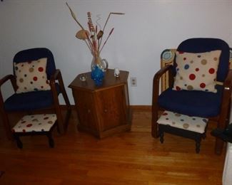 Cool pair of retro chairs