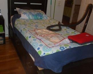 Nice twin bed with storage beneath..this is a twin Sleep Number Bed..more pics shown later