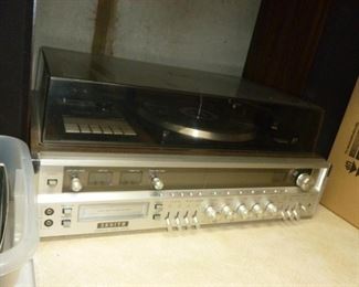 Vintage stereo w/8 track player