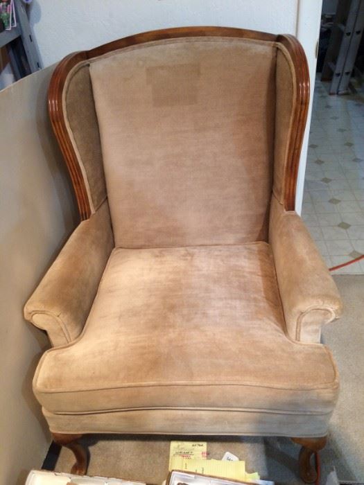WING BACK CHAIR