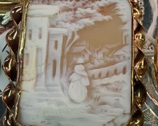 Antique large Gold filled scene cameo