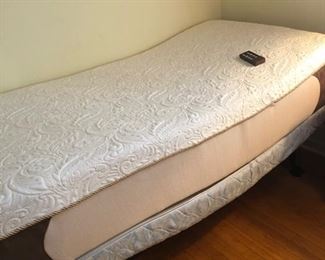 Craftmatic Adjustable Bed