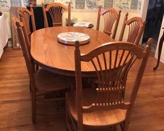 Oak Dining set with 6 chairs