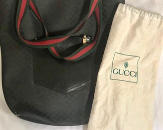 Authentic large signature Gucci tote with dustbin