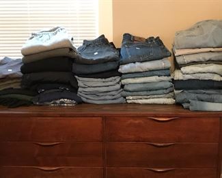 Six drawer dresser and Levis wranglers jeans