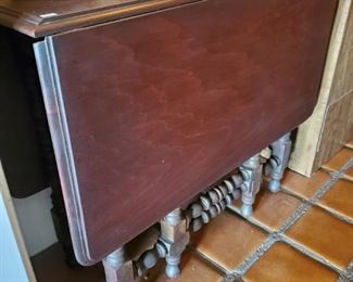 Antique gate leg table.