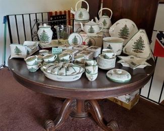 Spode "Christmas Tree" dishware.