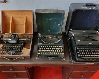 Vintage & antique typewriters.
