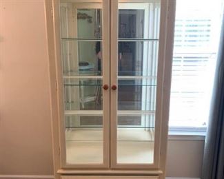 Lighted Curio Cabinet with Plate Groove