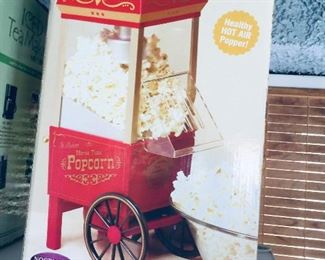 Popcorn maker