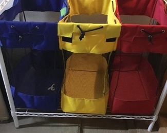Laundry sorter