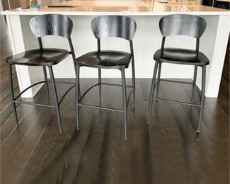 Lot 034
Contemporary Counter Stools