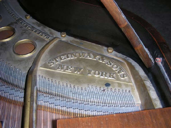 1920 Steinway M Mahagony Grand Piano