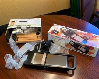 Cuisinart electric knife and deluxe mandoline https://ctbids.com/#!/description/share/293105