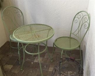 Metal bistro table and chairs plus plant stand https://ctbids.com/#!/description/share/295029