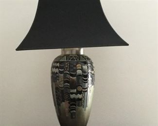 Art Deco-y Lamp https://ctbids.com/#!/description/share/294797