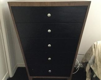 Dresser https://ctbids.com/#!/description/share/294794