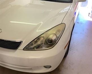 2006 Lexus ES 330 - 100,800 miles -NOTE  car is located in Tampa - https://ctbids.com/#!/description/share/295075