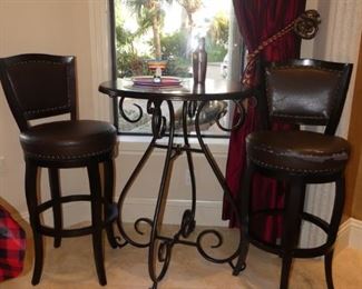 Pub Set from Pier One
