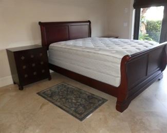 Queen Sleigh Bed & Mattress
