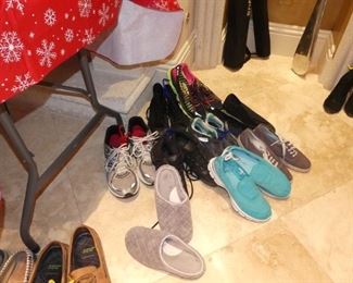 Slippers & Sneakers