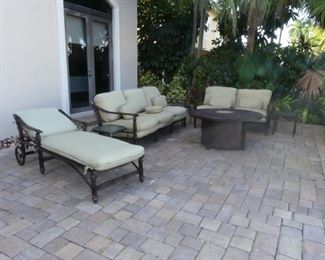 Castelle Patio Furniture & Fire Pit / Table
