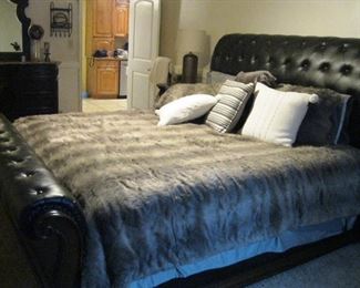 AKingBed