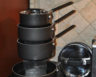Great collection of newer nonstick AmeriWare pots and pans