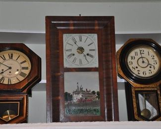 Great wall clocks to choose from!