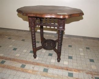Breton Style Table