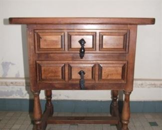 French 2 Drawer Stand