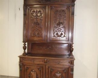 Quality Large Henri II Buffet De Corpse Walnut