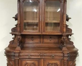 Quality Louis XIII Rounded Corner Buffet De Corpse W/ Hunt Seen & Animals