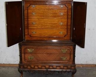 Open view to Fitted Drawers 