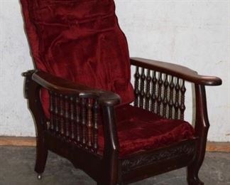 Mahogany Spindle Morris Chair