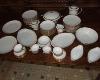 Large Set of Porcelain Dinner Service