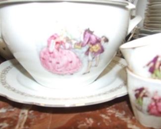 Large Porcelain Dinnerware Set