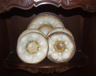 13 Piece Oyster Plate Set