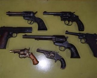 Group of 7 Pistols